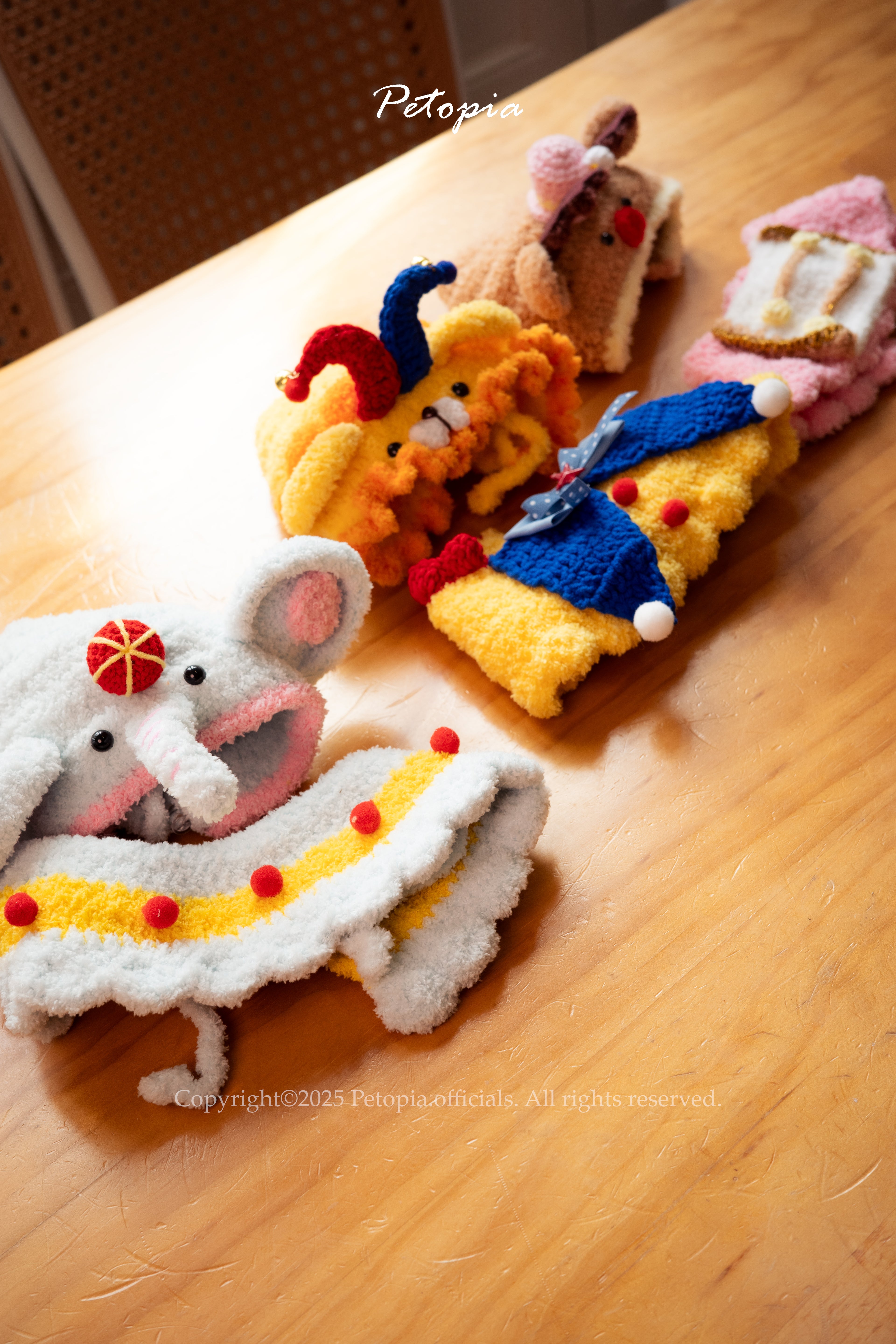 Circus Elephant- the Juggle Set