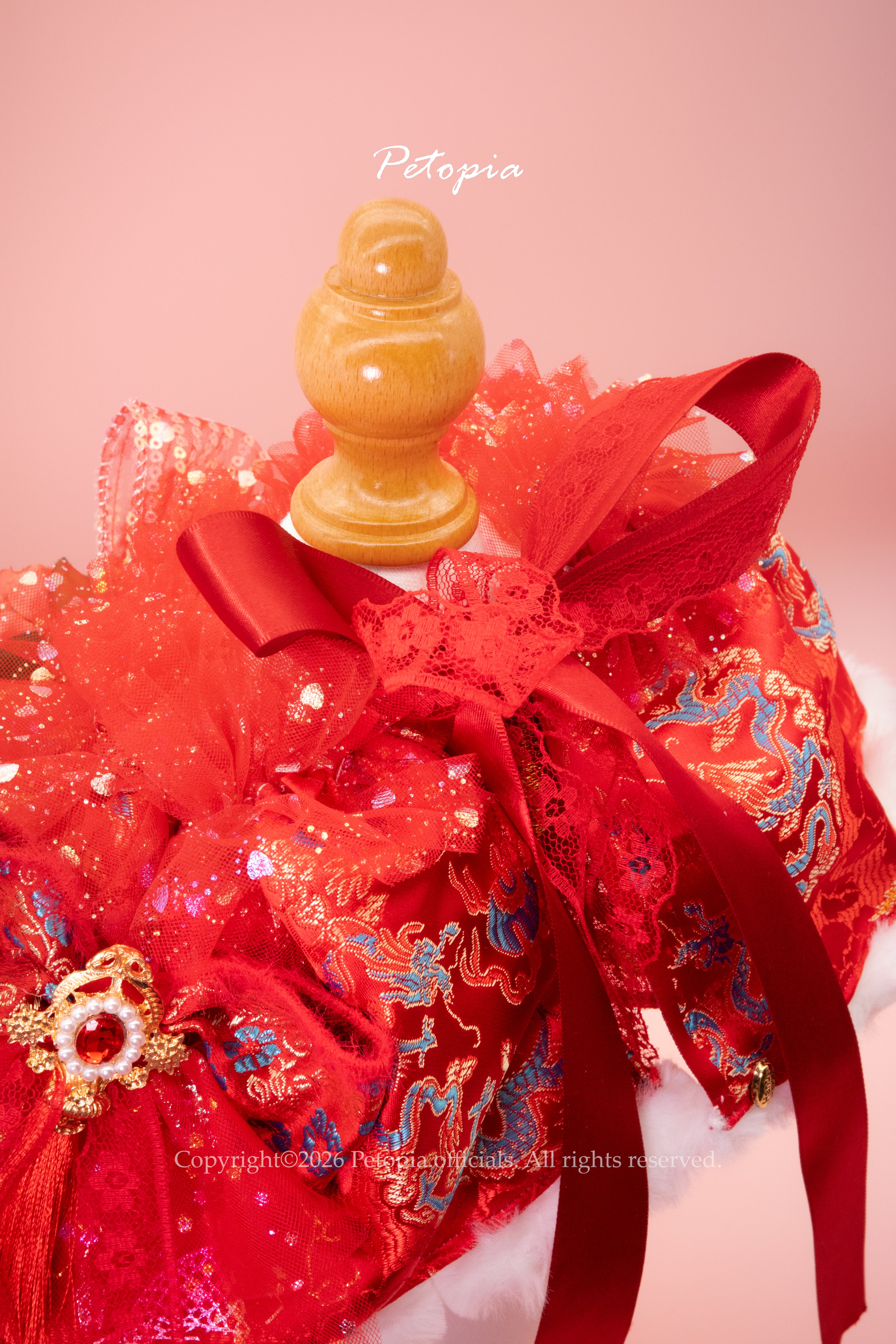 Imperial Peony Lunar