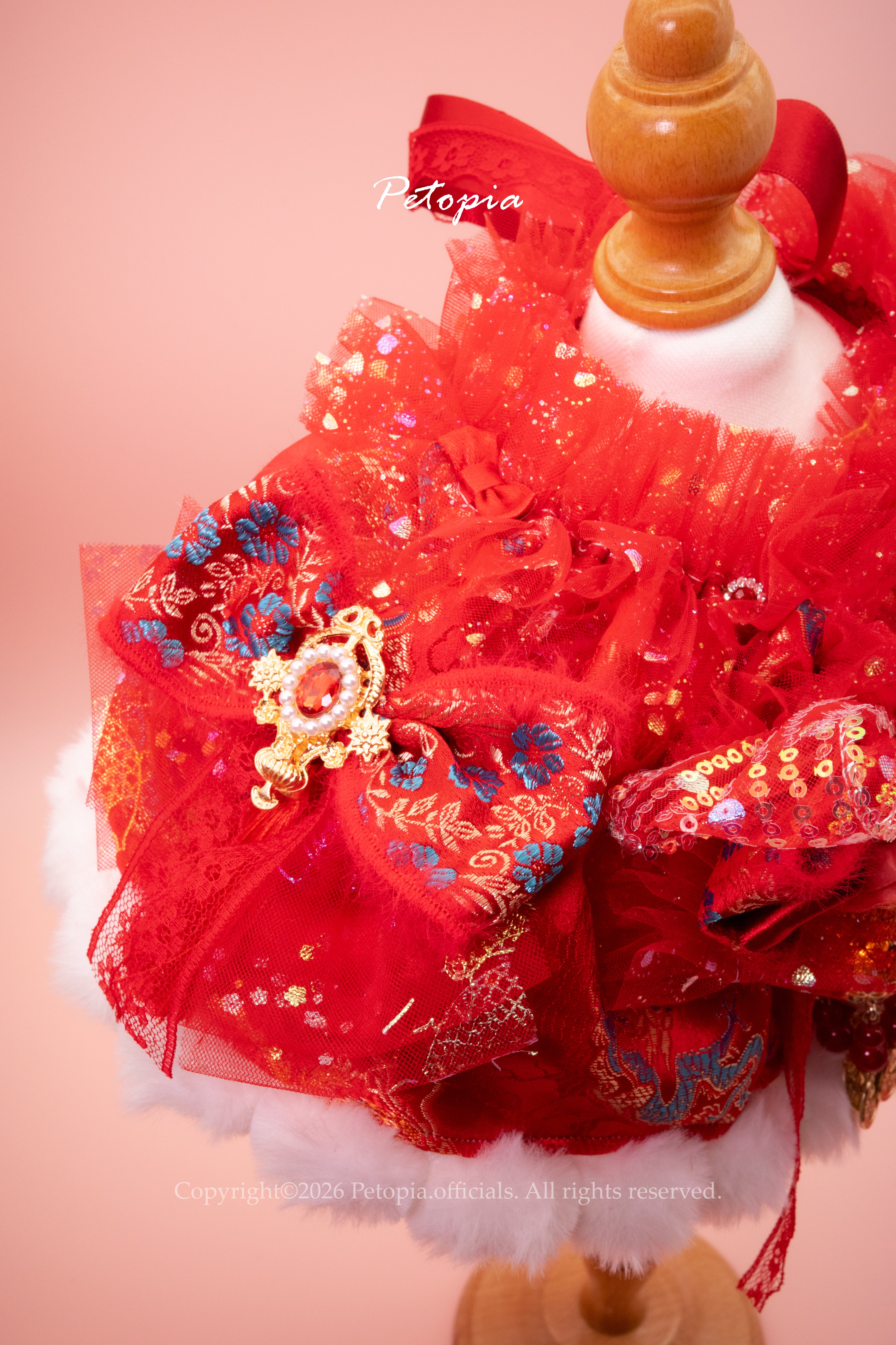 Imperial Peony Lunar