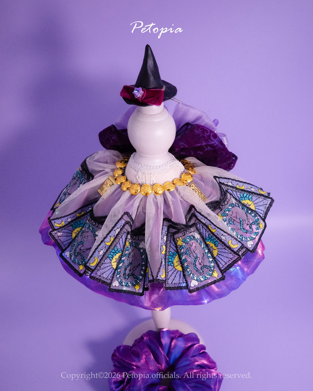 The Mystical Seer (Lights Included) (Expect Deliver: End of Nov)