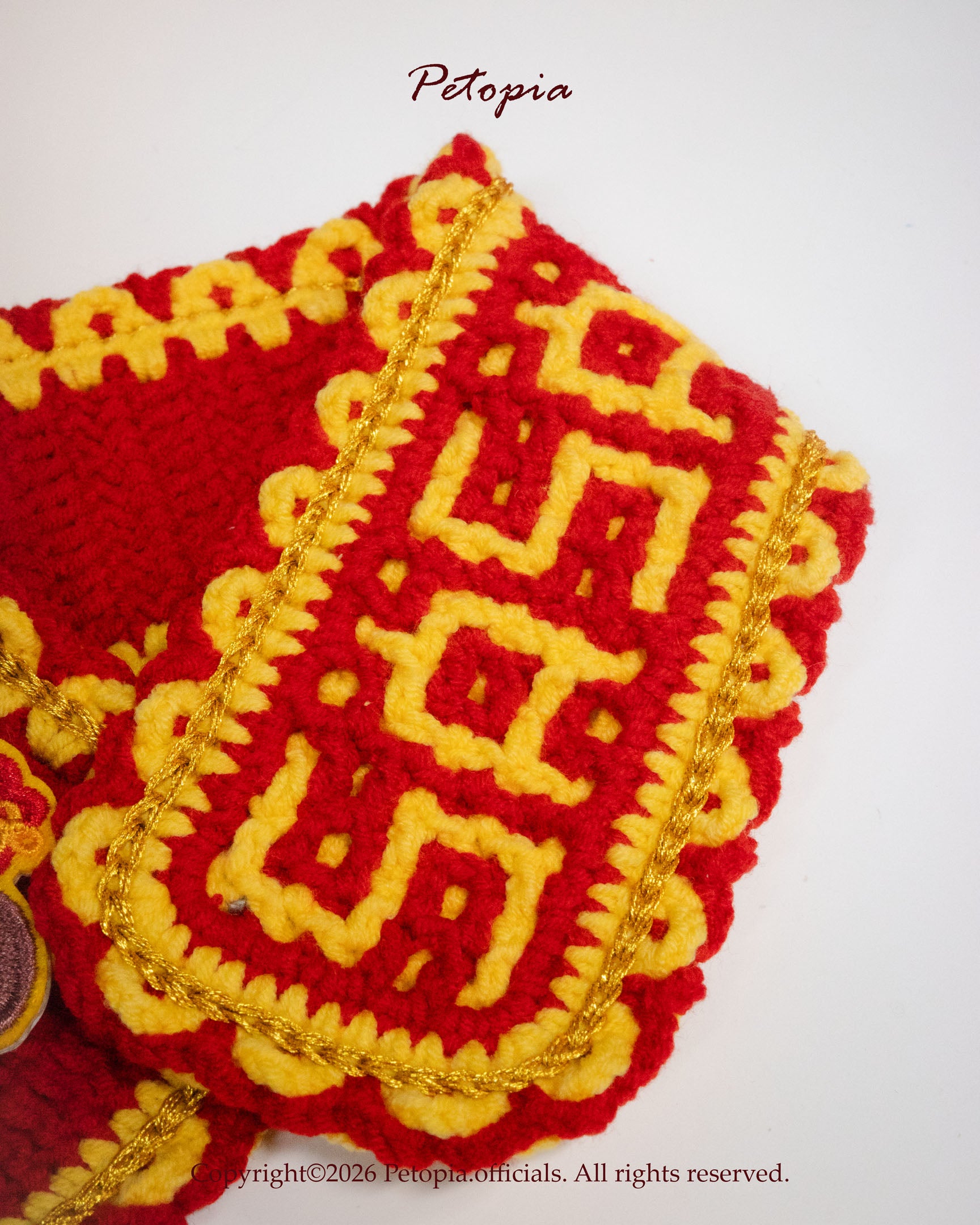 Chubby Pony Lunar Scarf